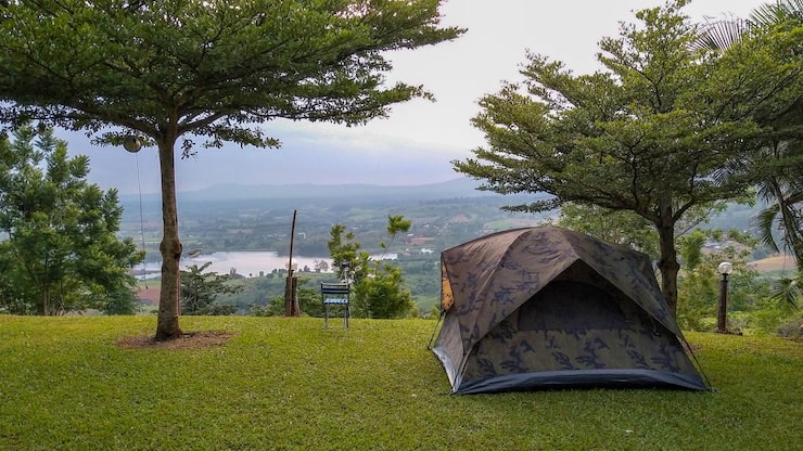 hilltop camp lembang